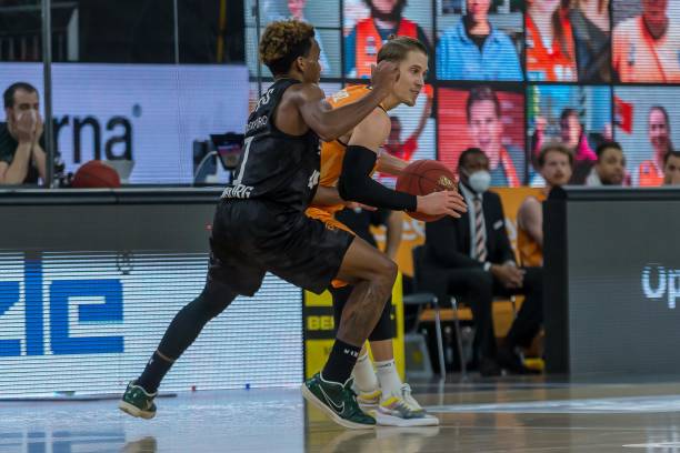 却显得尤为 却显得尤为