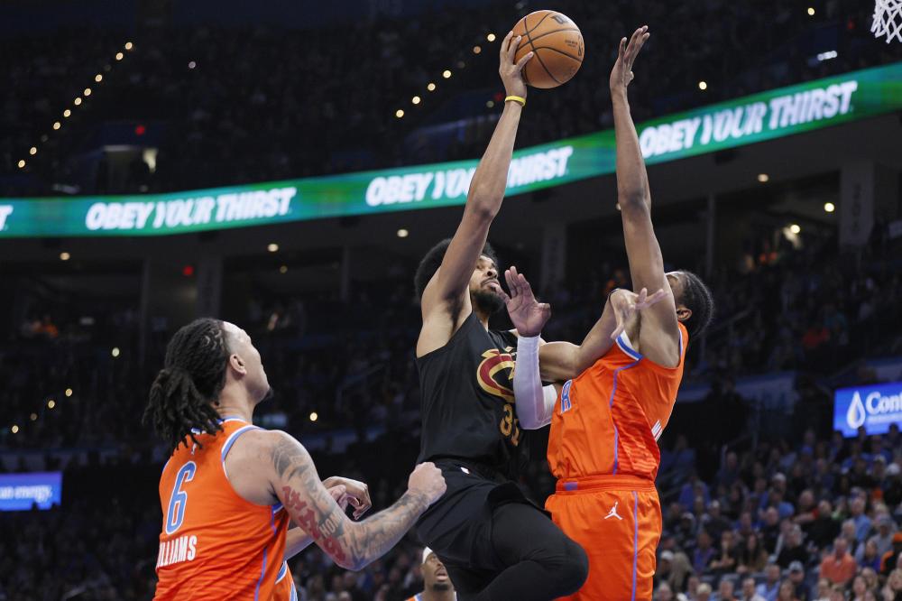 并提升了他 并提升了他