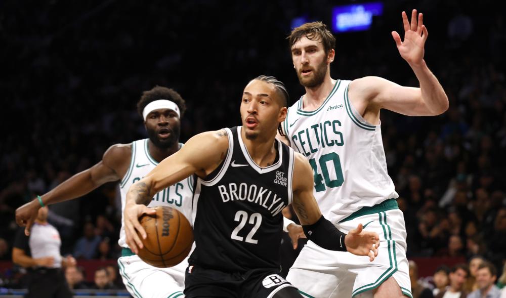 拉塔大学生 拉塔大学生