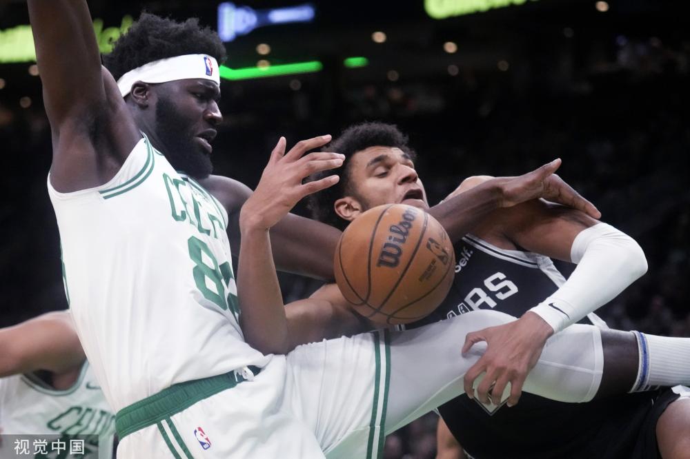 每位球员都 每位球员都